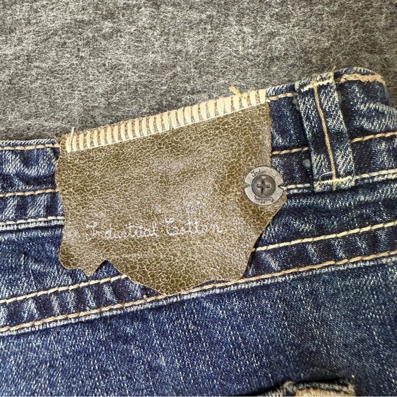 Trendy Cut Off Shorts- Industrial Cotton - Picture 6 of 6